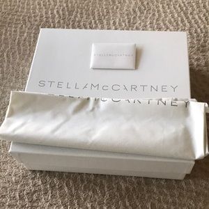 Stella McCartney empty shoe box